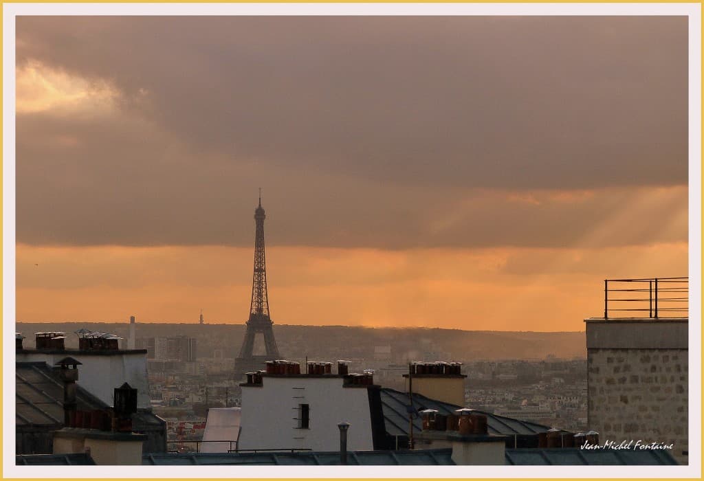 vue sur la capitale et la tour Eiffel