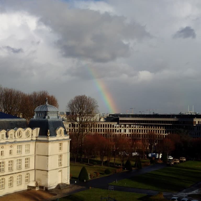 arc-en-ciel au Val de Grâce