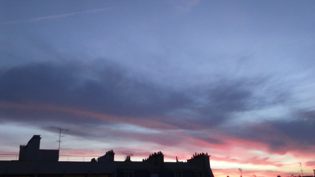 beau ciel rose