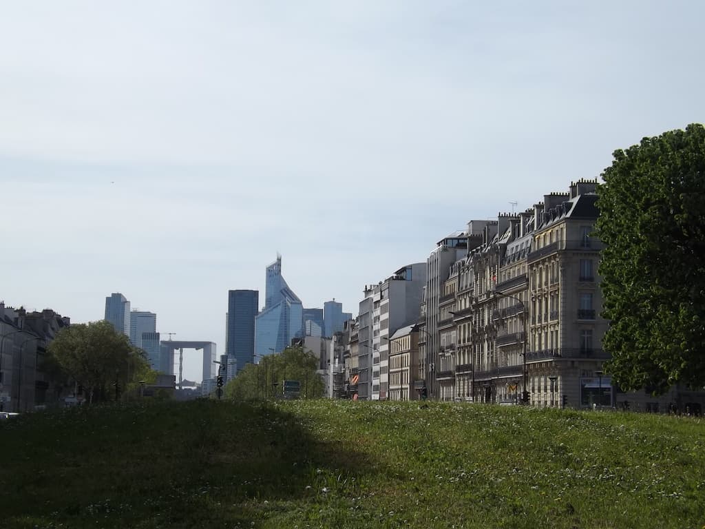Ca se voile par l'Ouest