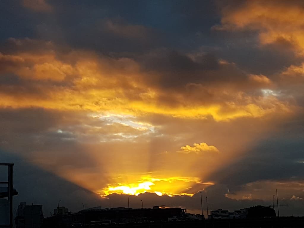 Couche de soleil Pantin
