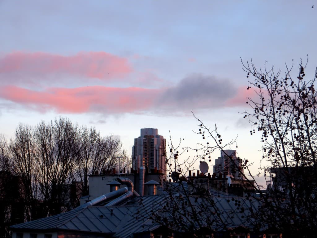 Jeux de gris/rose au lever du soleil  