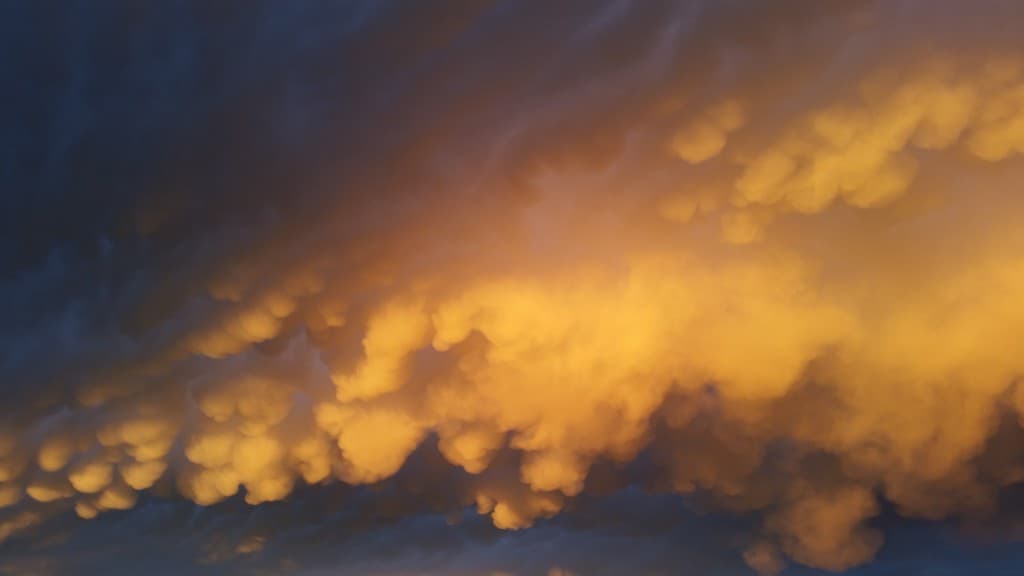 Mamatocumulus