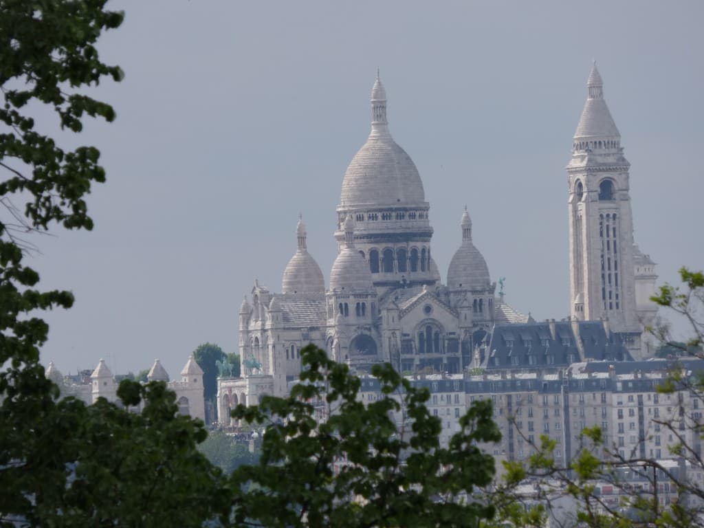 Montmartre vu depuis Buttes Chaumont