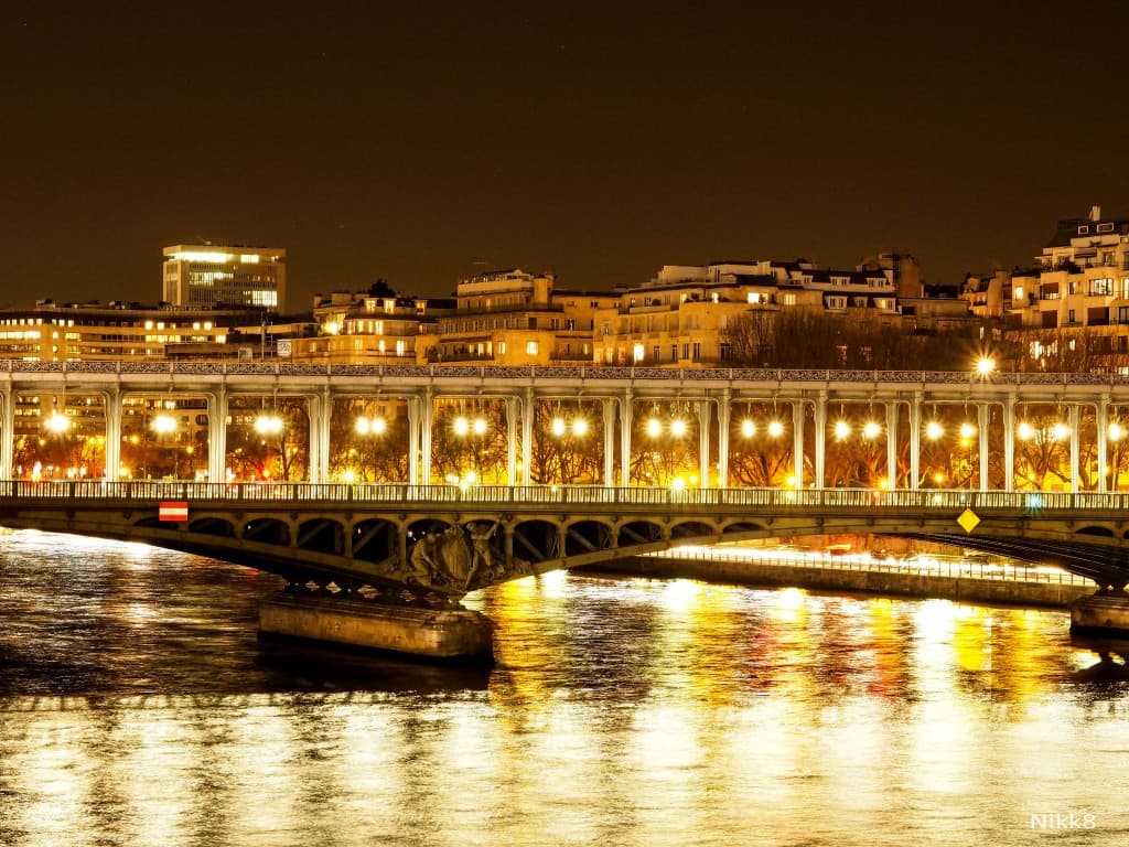 Paris by @nikk8