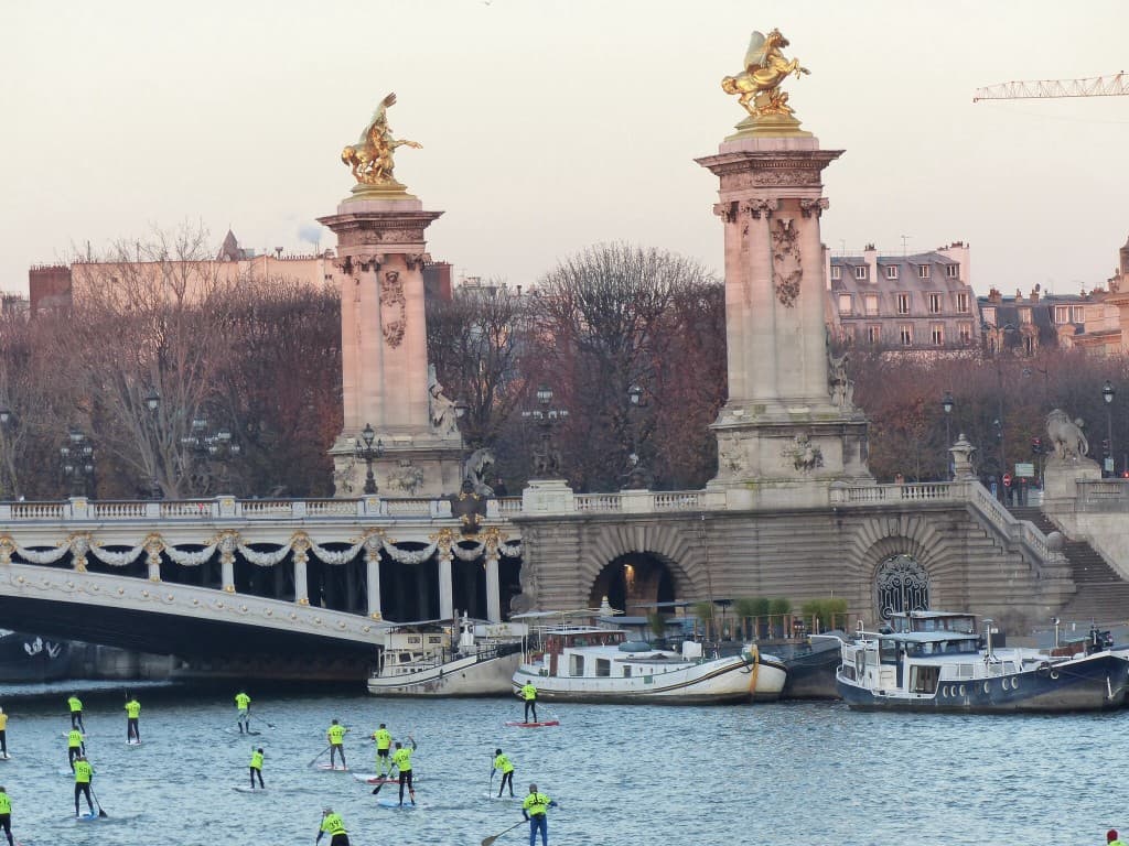 Paris très tôt ce matin 