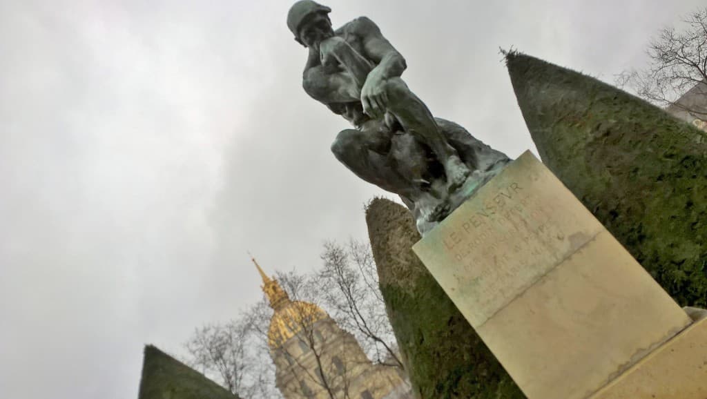 Le penseur sous la pluie dimanche 5/3/17 