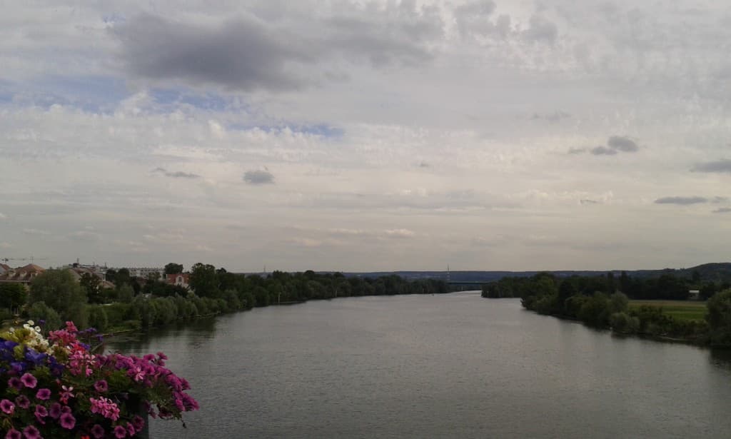 Vue du pont suspendu de Triel-sur-Seine