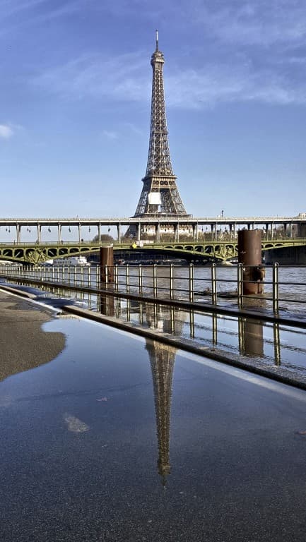 Eiffel rive droite ! Babeth Bonnereau
