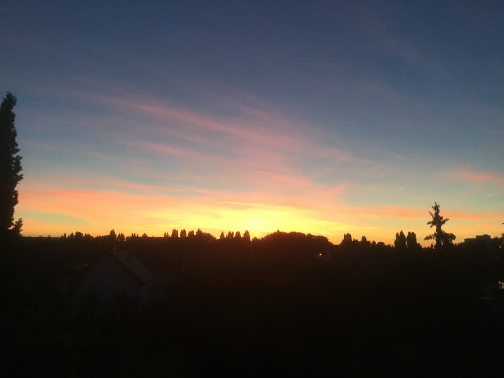 Embrasement avant la nuit