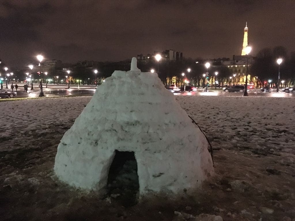 Igloo sur l'esplanade des Invalides