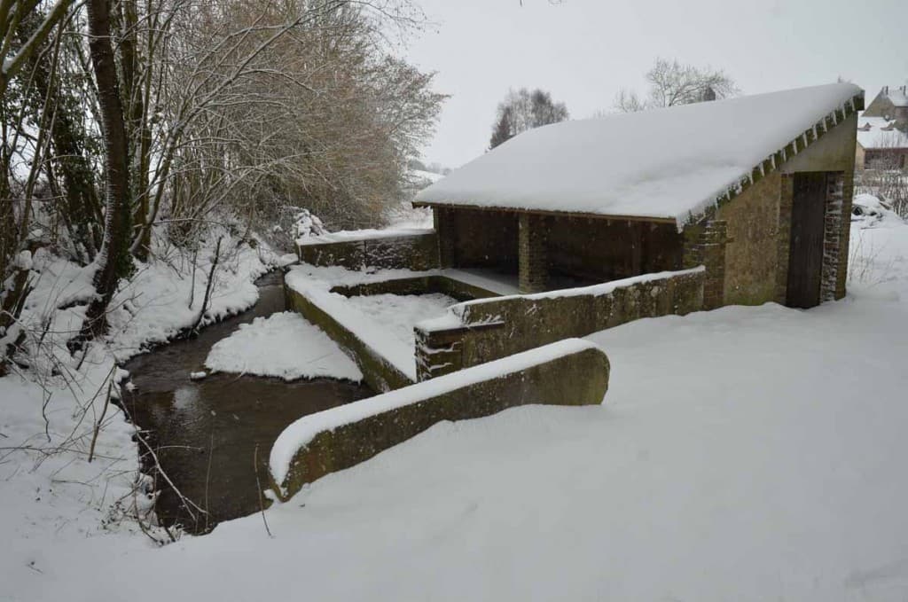 Lavoir enneigé