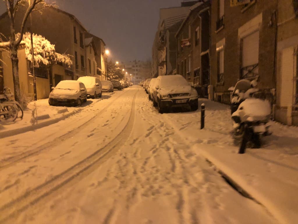 Neige à Montreuil 