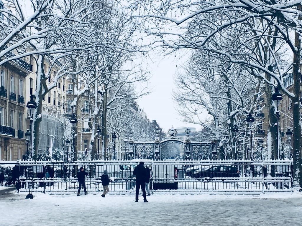 Parc Monceau - Vue sur l'Etoile