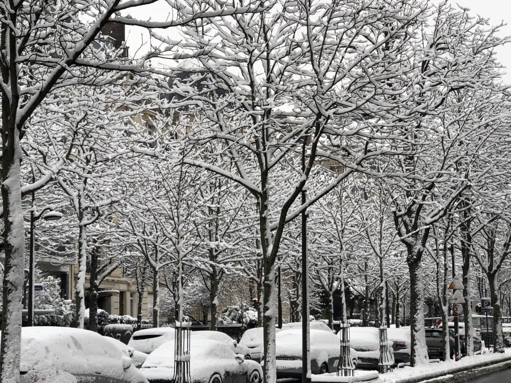 paris sous la neige