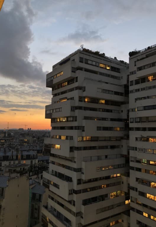 En attendant la nuit .Soraya Touchene 