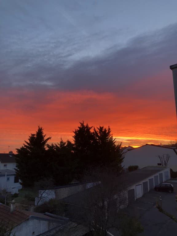 Levé de soleil sur le mont Valérien
