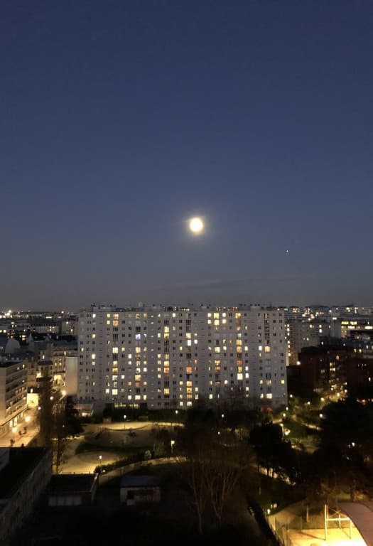 Lune superbe ce soir .Soraya Touchene