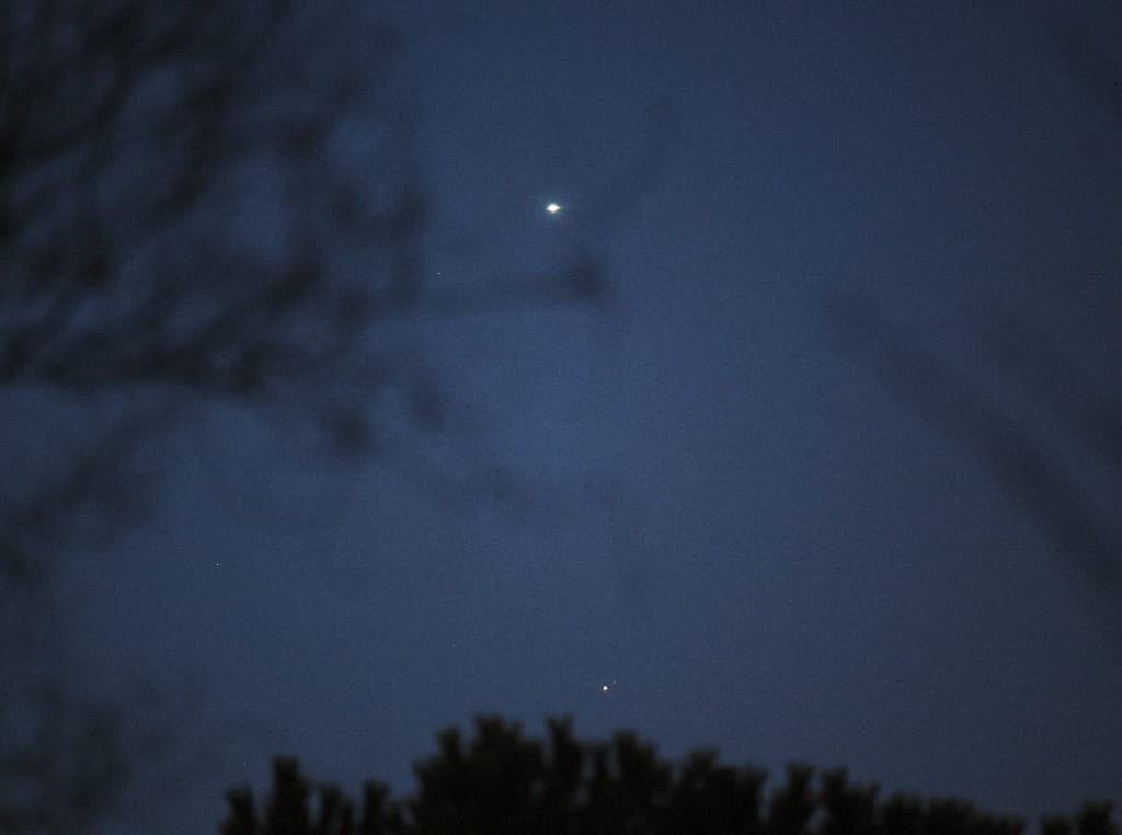 Rapprochement Vénus Jupiter dans l'aube