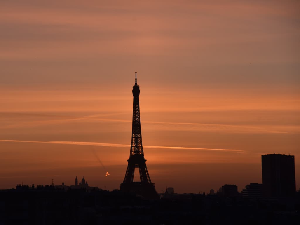 Petit nuage parisien