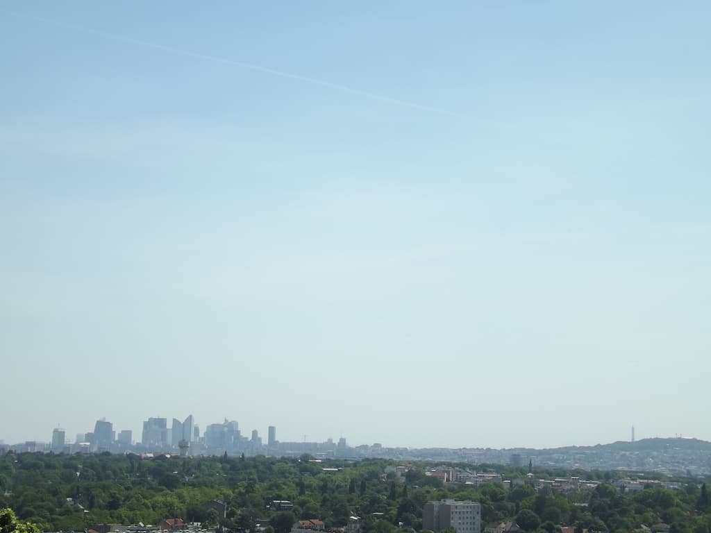 Un temps d'été chaud dès midi
