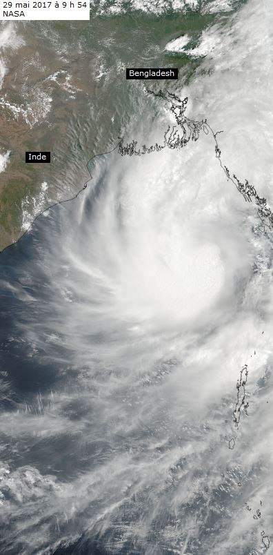 Image d'illustration pour Cyclone meurtrier "Mora" au Bangladesh