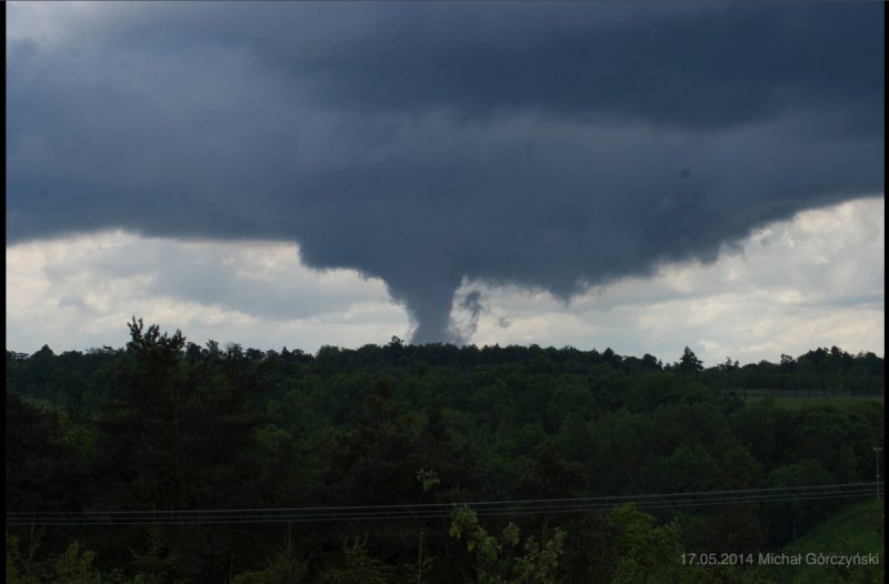 Image d'illustration pour Grêle et tornade en Pologne et en Ukraine