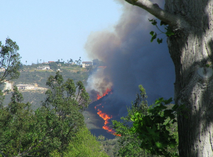 Image d'illustration pour Incendies et sécheresse en Californie (Etats-Unis) - Tornade de feu