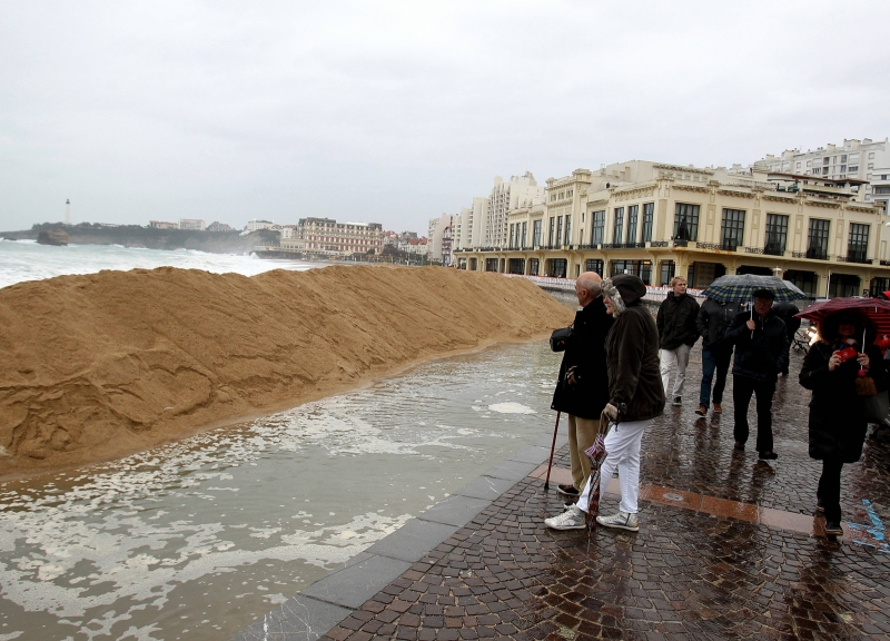 Image d'illustration pour Grandes marées : surveillance des vagues et submersions