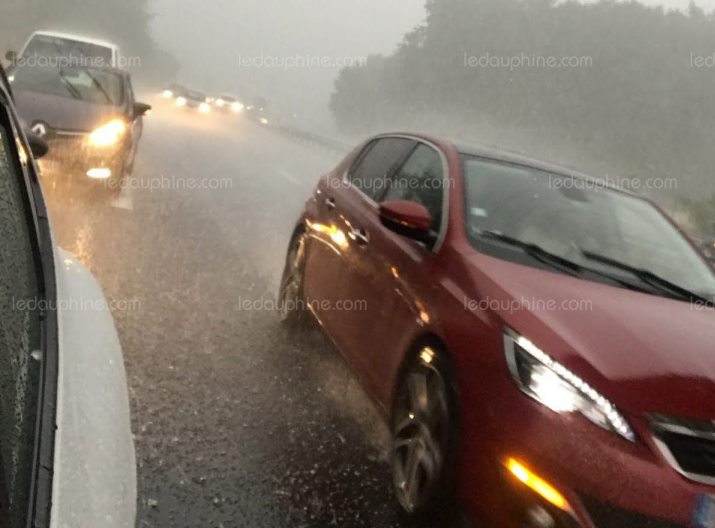 Image d'illustration pour Orages isolés pendant la canicule - Crue mortelle en Corse