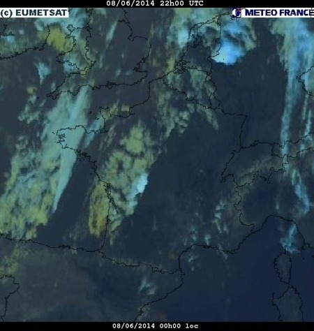 Image d'illustration pour Orage fort du Sud-Ouest aux Ardennes - grêle en Aquitaine et Poitou-Charentes