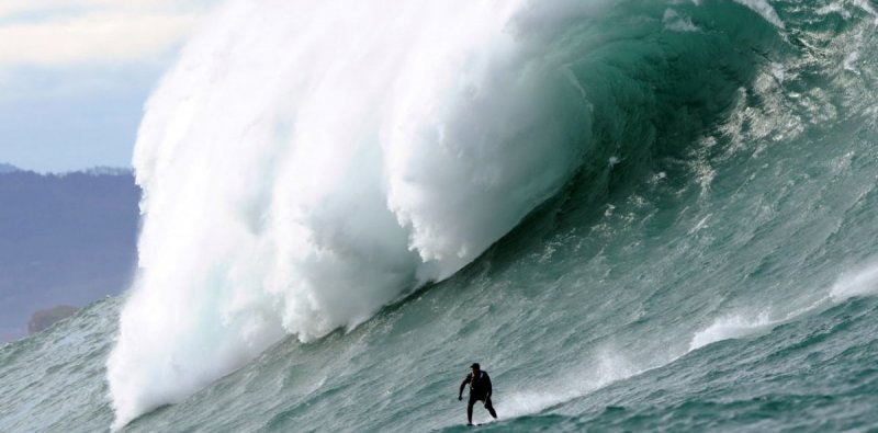 Image d'illustration pour Les surfeurs profitent de la Belharra