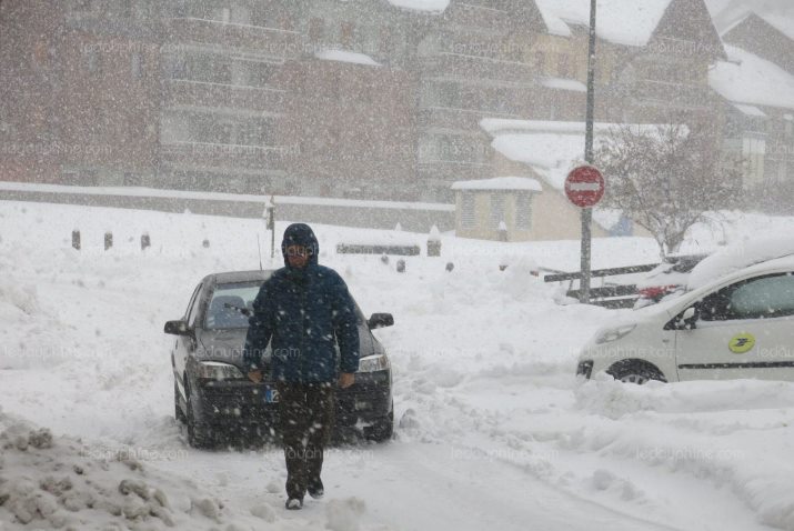 Image d'illustration pour Pluie, vent et neige : intempéries au passage de la tempête Ana