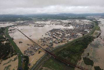 Image d'illustration pour Typhon Maria et inondations dramatiques au Japon