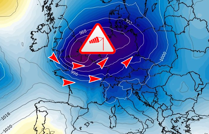 Actualités météo: Risque de tempête et de neige sur la moitié nord pour la  fin de semaine 08/03/2023